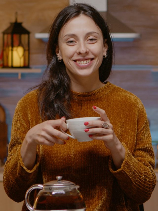 HOW DO YOU MAKE MASALA TEA?